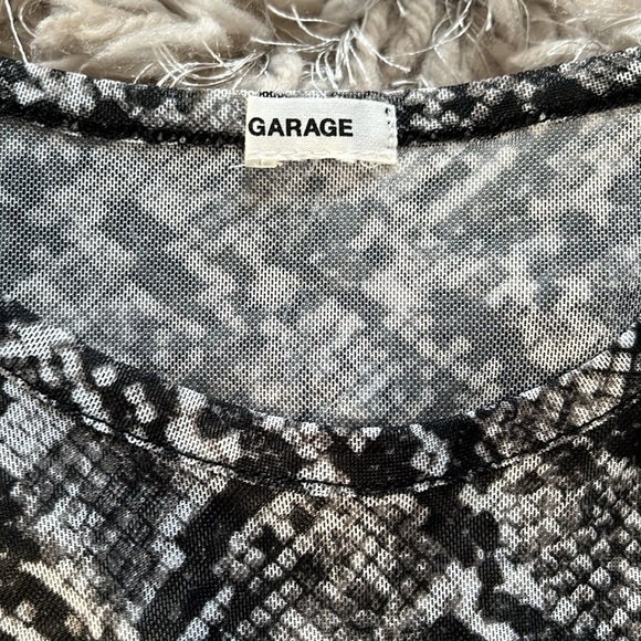 NWOT GARAGE CROPPED TOP - SHEER - Picture 4 of 6